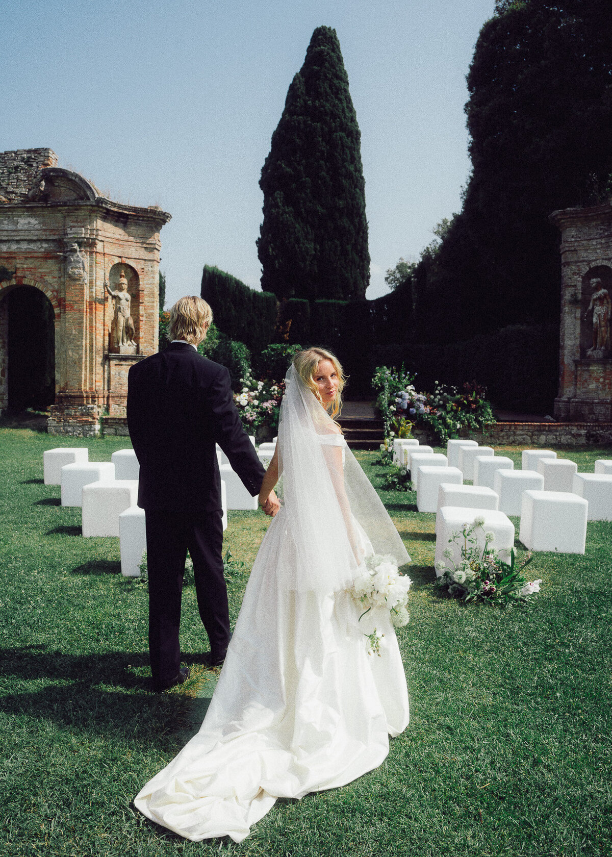18.  luxury-destination-wedding-villa-di-geggiano-1