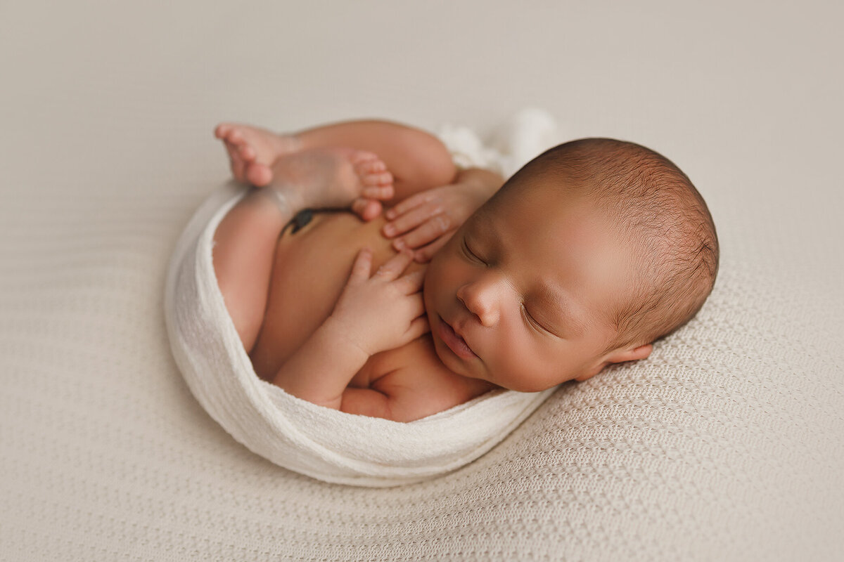 McDonough newborn photographer, Atlanta Newborn Photographer, Fayetteville newborn Photographer, Peachtree city newborn photographer, Hampton ga newborn photographer, marietta ga newborn photographer