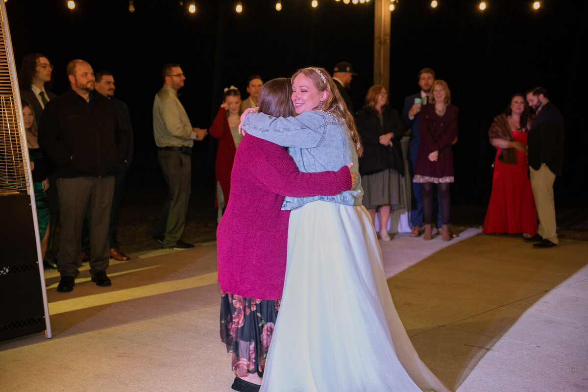 bride-and-mother-dancing-the-burch-on-27