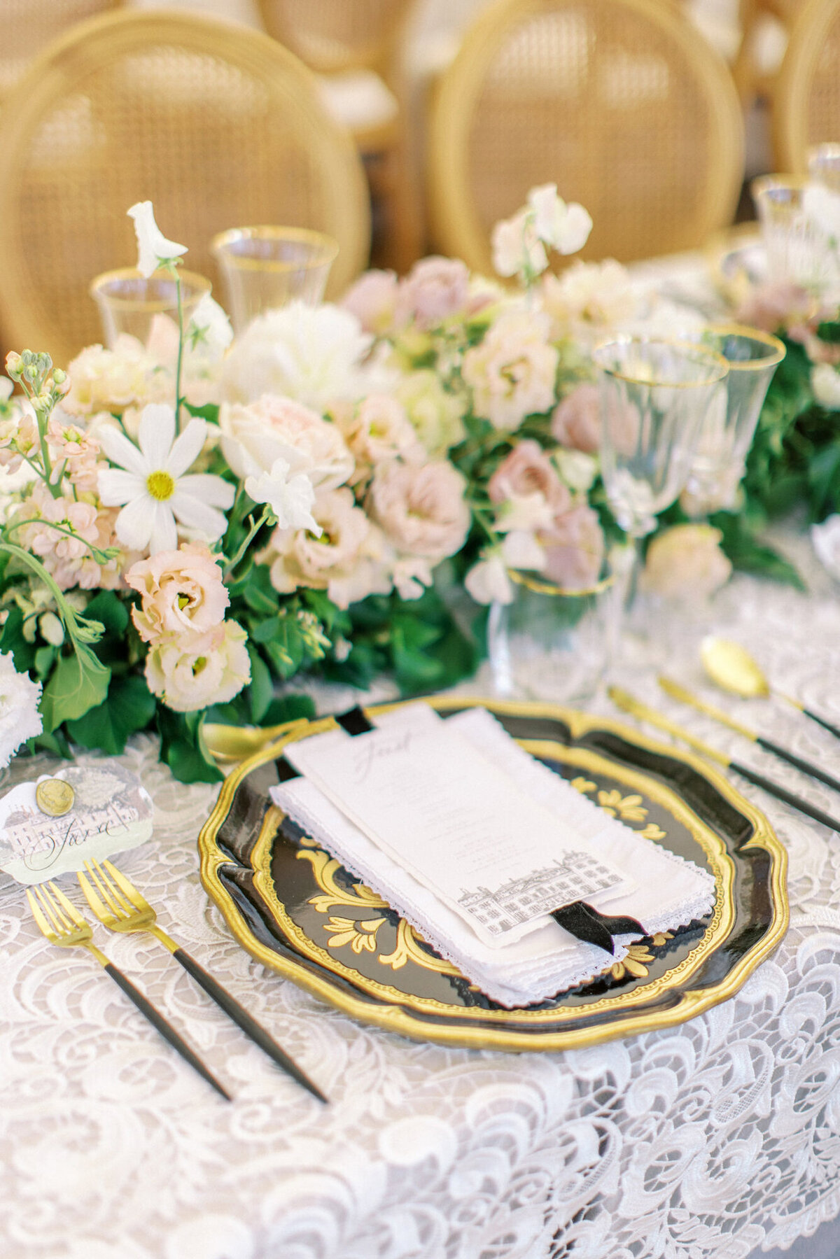 Maïlys Fortune Photography Husband Wife Wedding Weddings Photography France Switzerland Italy Timeless Dreamy Imagery Bilingual French English Destination Weddings Destination Wedding Provence French Riviera Paris Lake Como Tuscany123