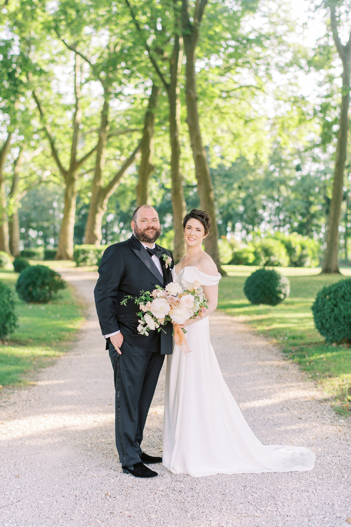 Maïlys Fortune Photography Husband Wife Wedding Weddings Photography France Switzerland Italy Timeless Dreamy Imagery Bilingual French English Destination Weddings Destination Wedding Provence French Riviera Paris Lake Como Tuscany138
