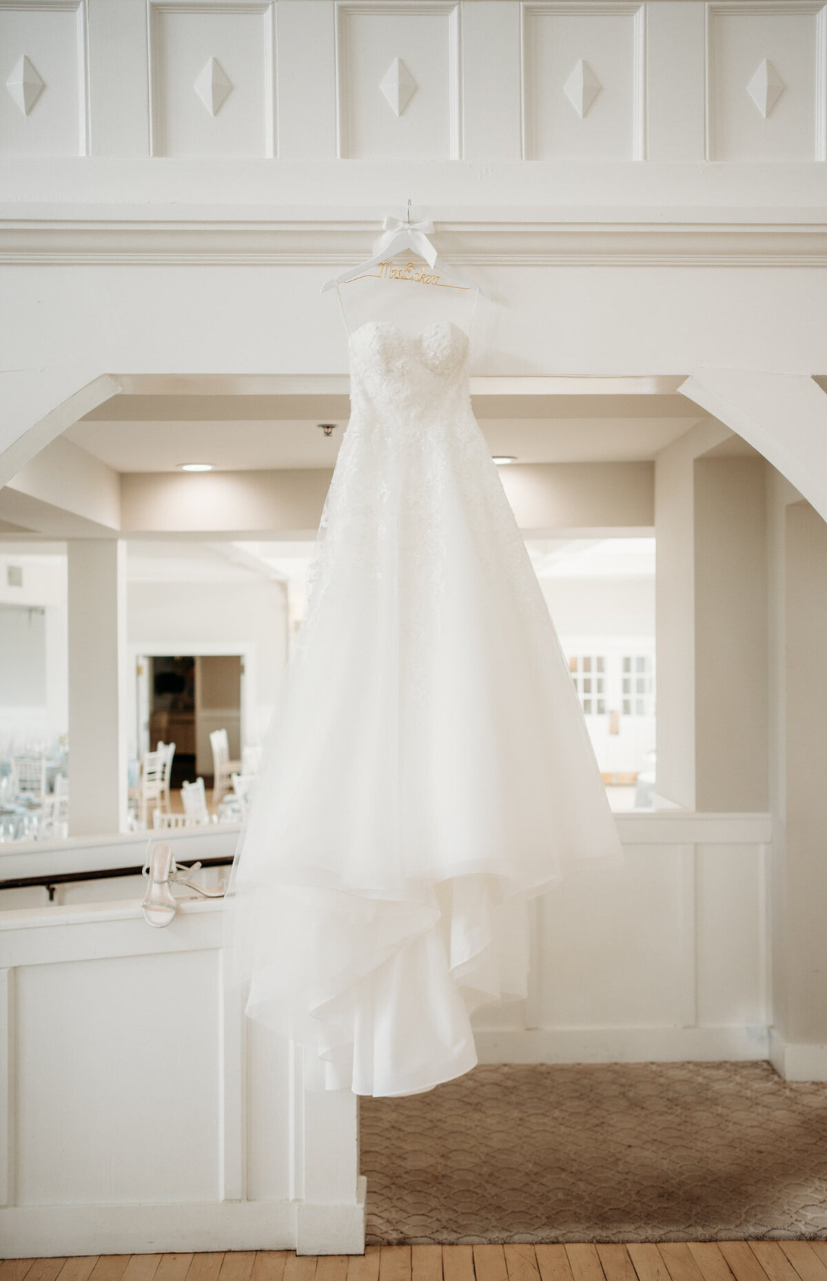 wedding-dress-at-springfield-country-club-wedding-3