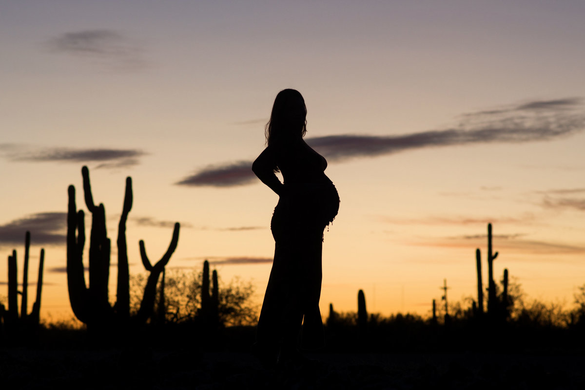 26 On Location Maternity