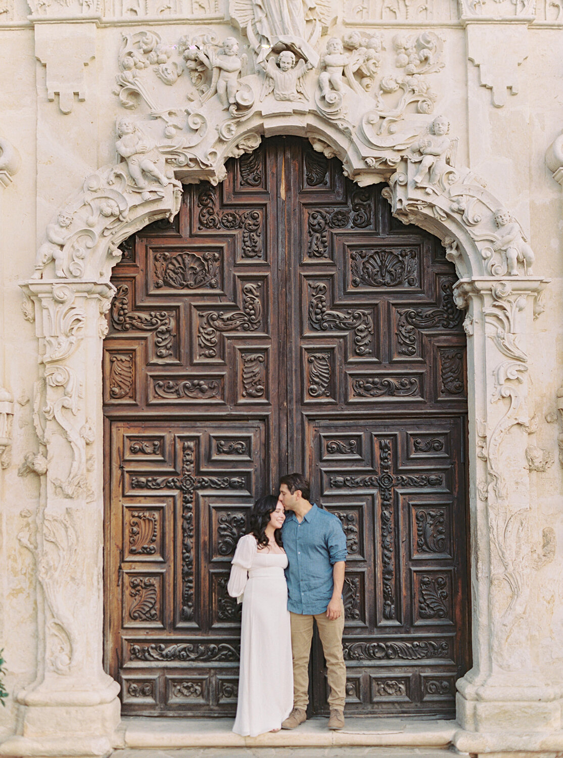 183-ruetphoto-texas-wedding-photographers-austin-engagements--AmandaAndy-Engagements-featherandtwine-262_websize