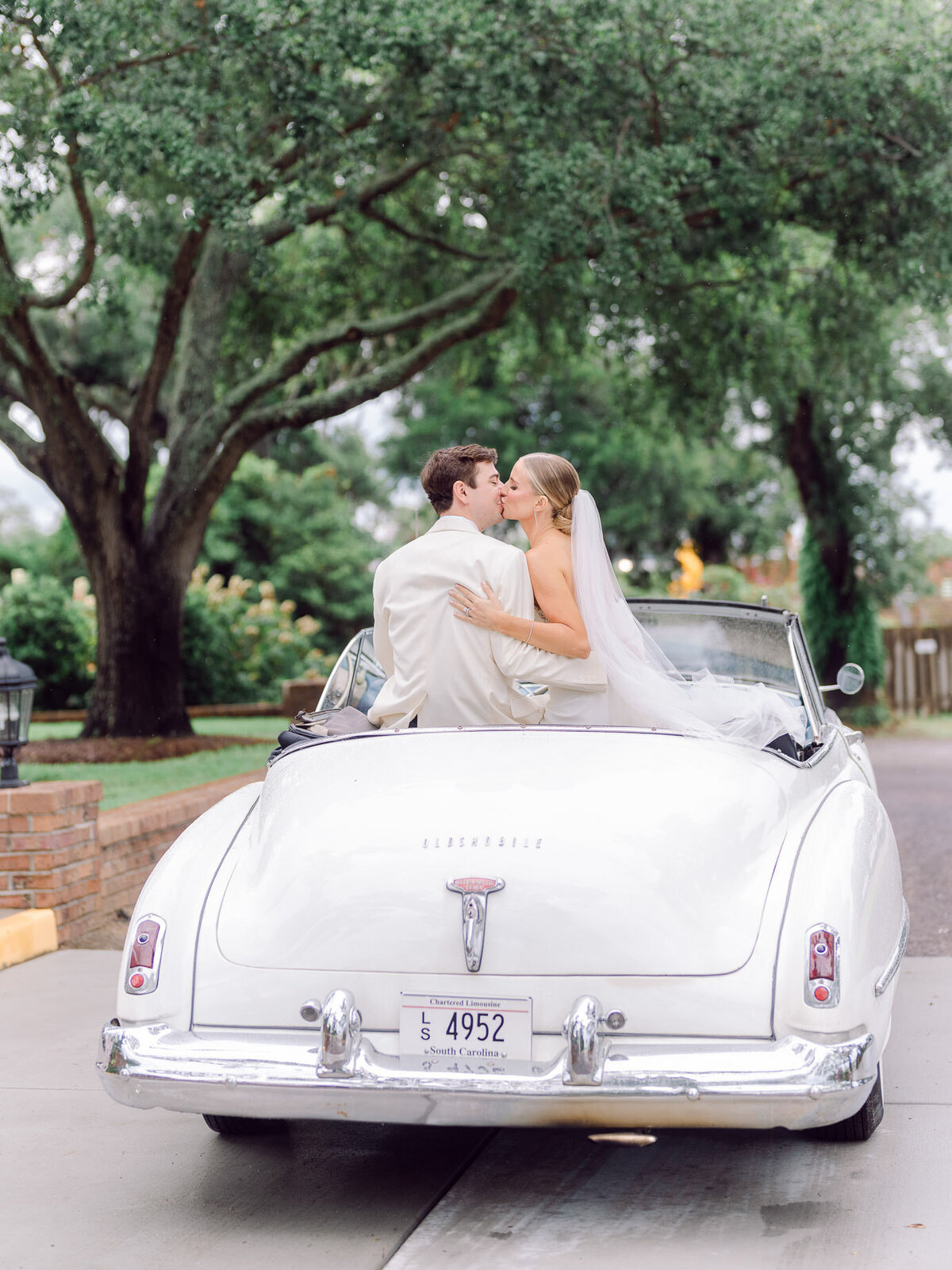 Elegant Charleston wedding photography in Charleston, SC