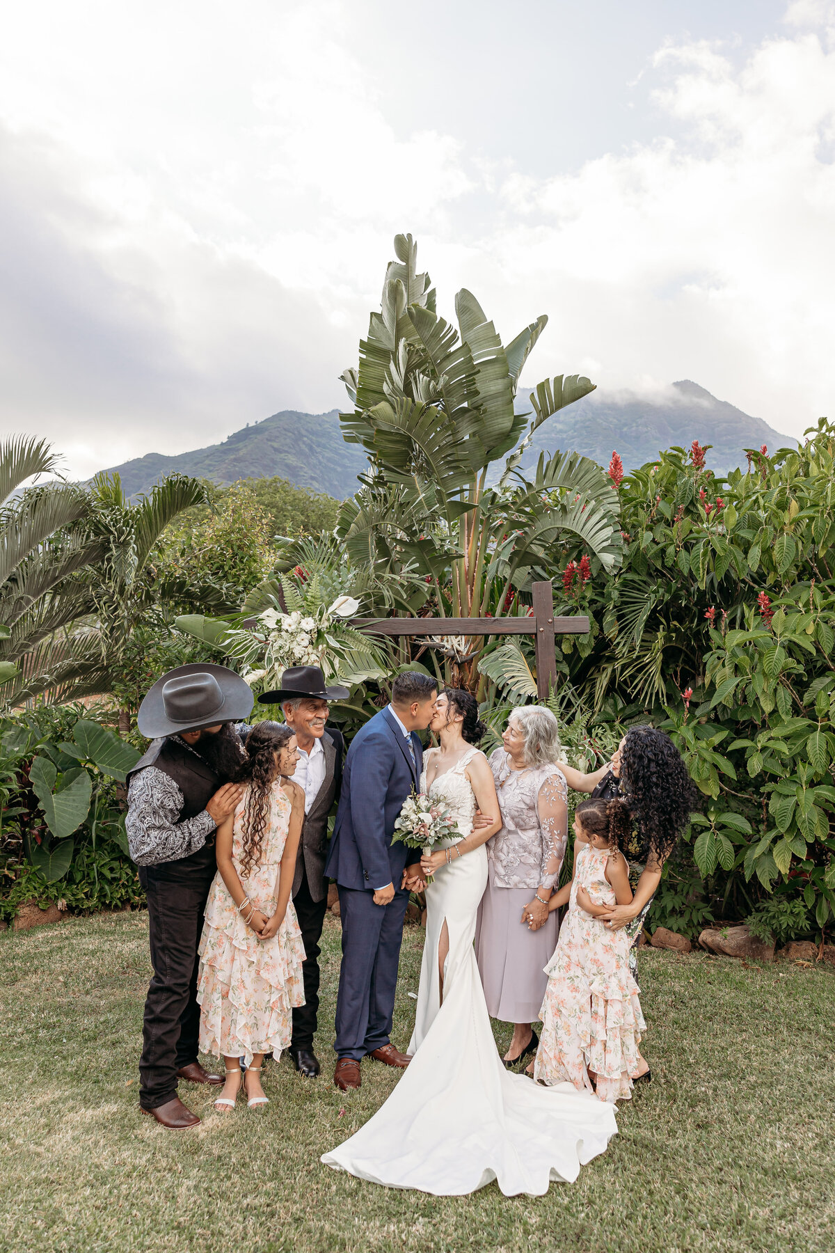 kapila-gardens-summer-wedding-195