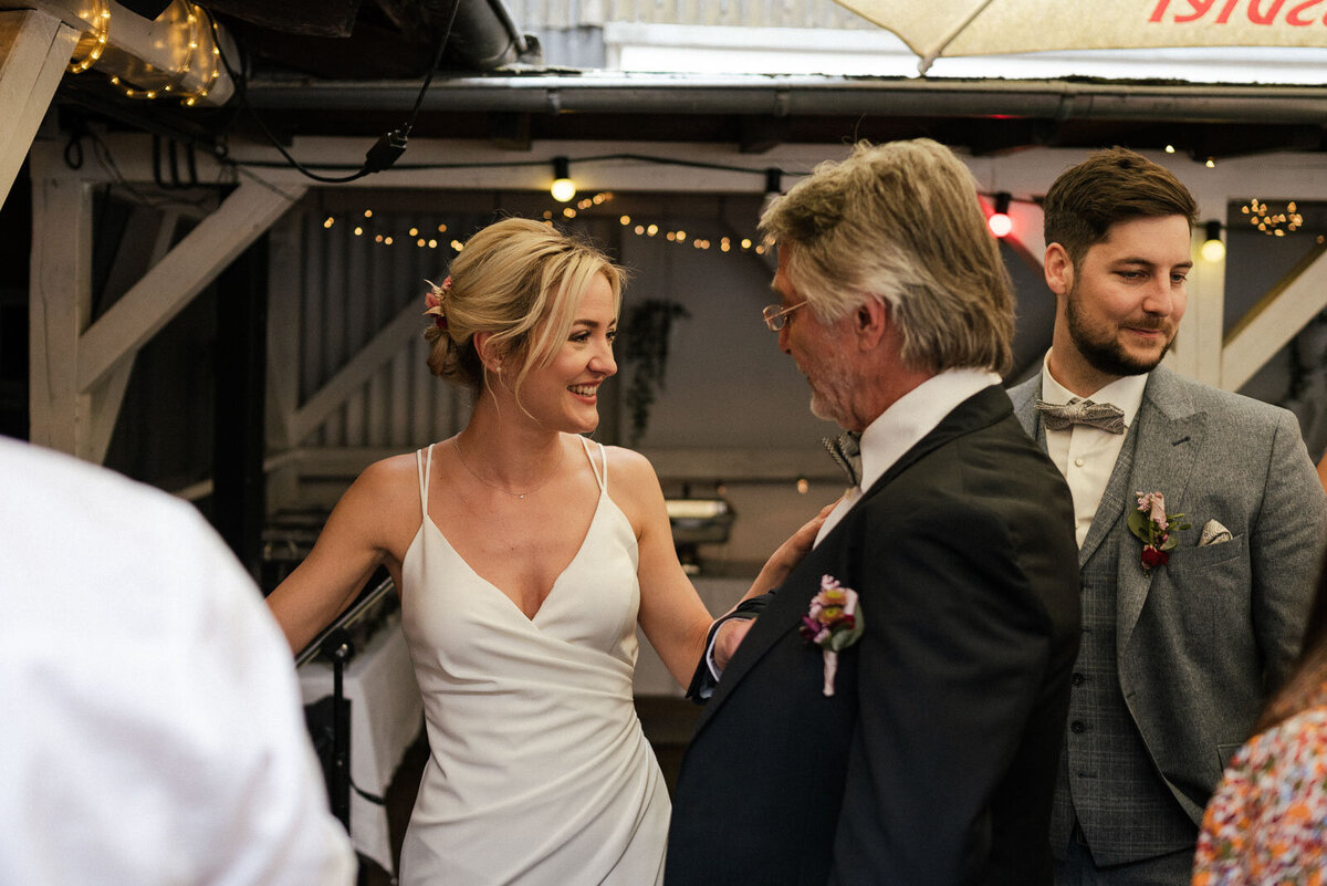 Hochzeitsfotografin - Brautpaar - Freudentränen41