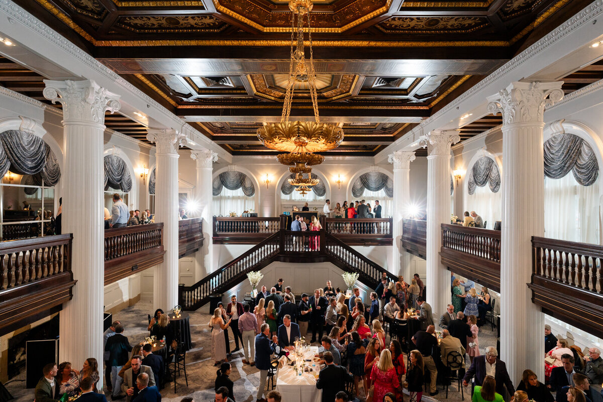 Grand Rapids Wedding Photographer Amway Grand Hotel-520