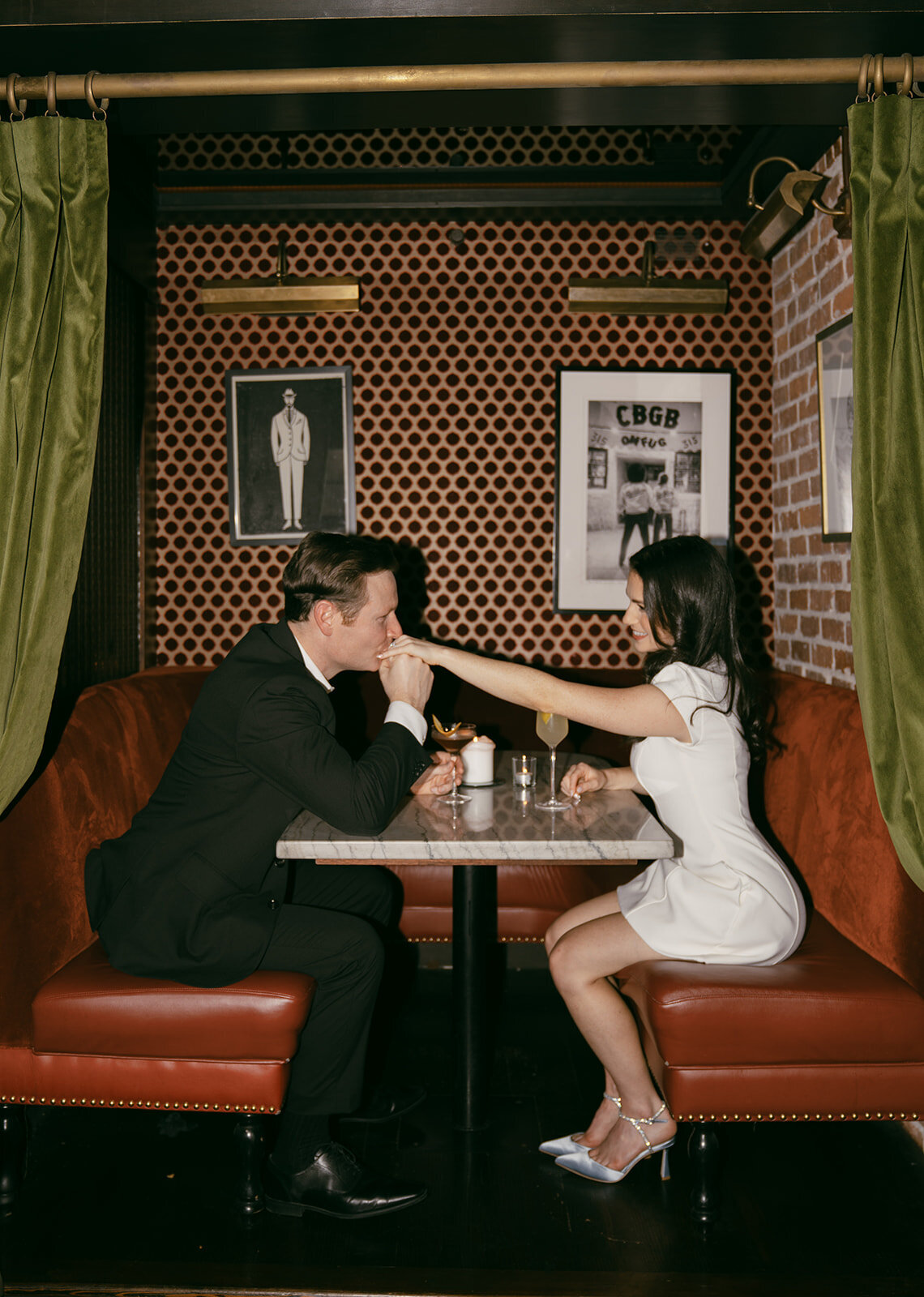 granada-hotel-downtown-san-luis-obispo-engagement-photography-by-samantha-anne4