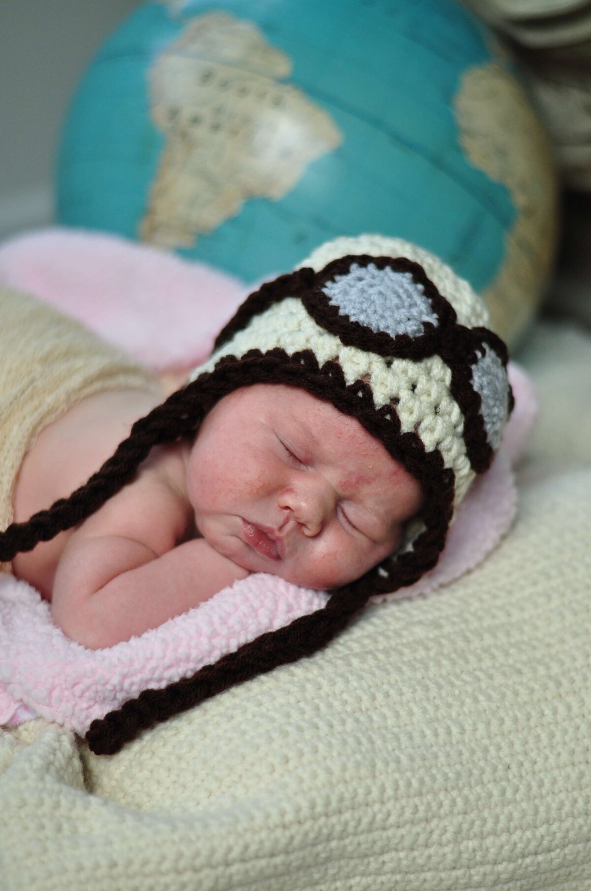 newborn-pilot-hat
