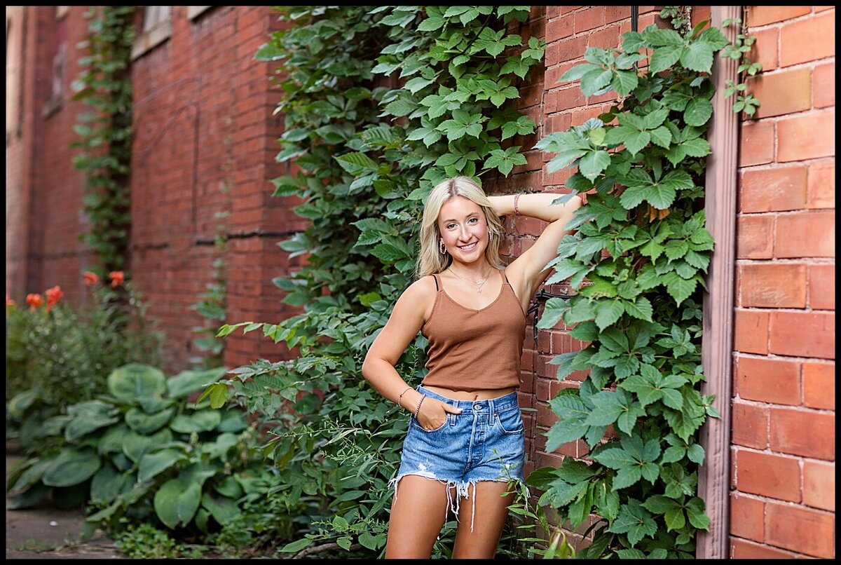 2025 Senior Photographer | Creative Touch Photography | Macomb, IL Senior Photographer | Carthage, IL Senior Photographer | Illini West Senior 2025_6587