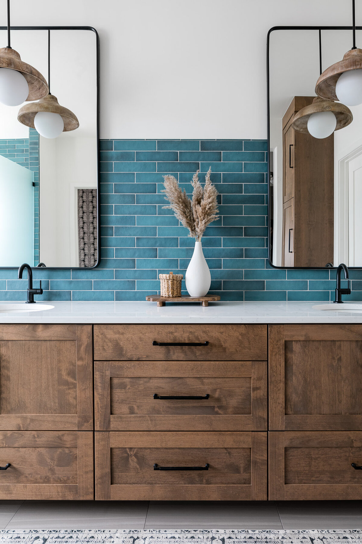 pure-indigo-interior-design-home-renovation-265