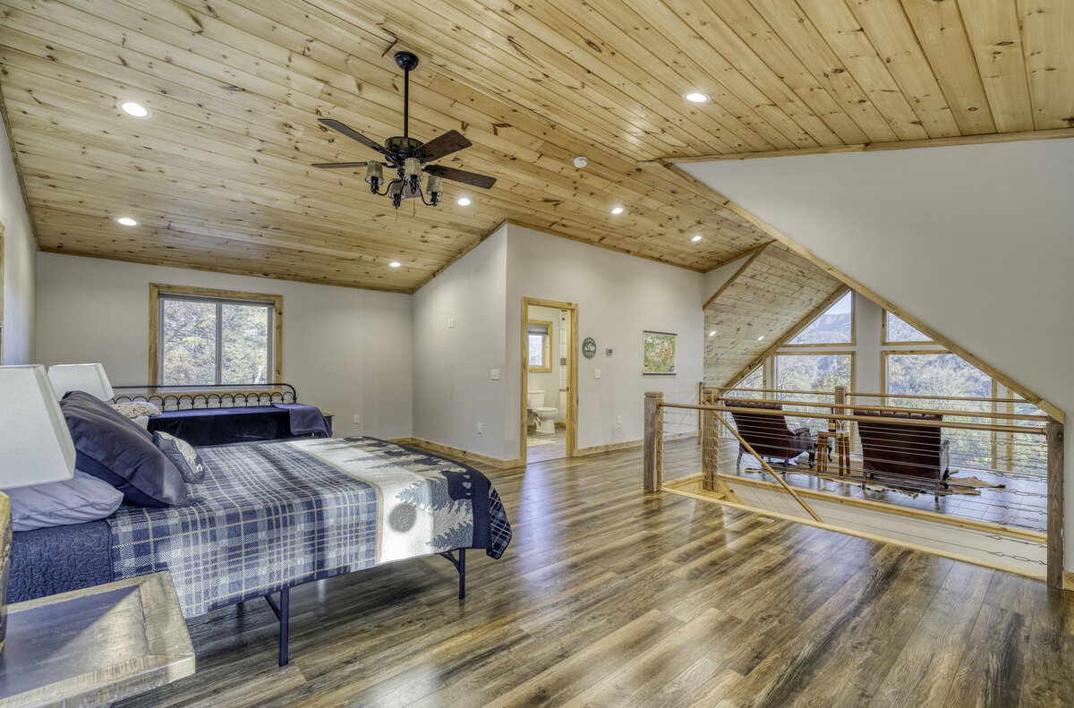 16 Loft