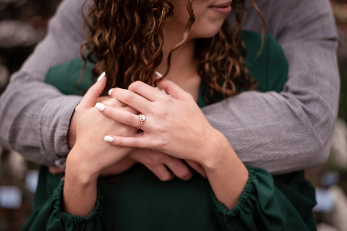 cuddly winter engagement session