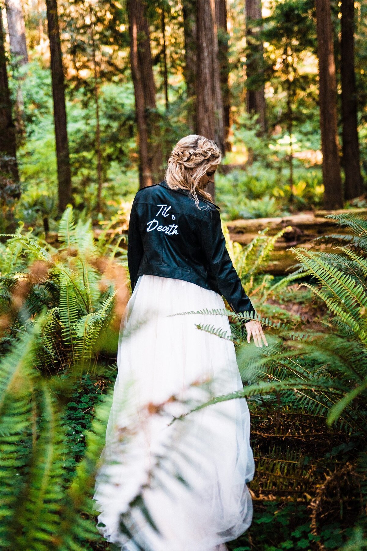 Crystal_James_Elopement_Redwoods_The_Foxes_Photography_12