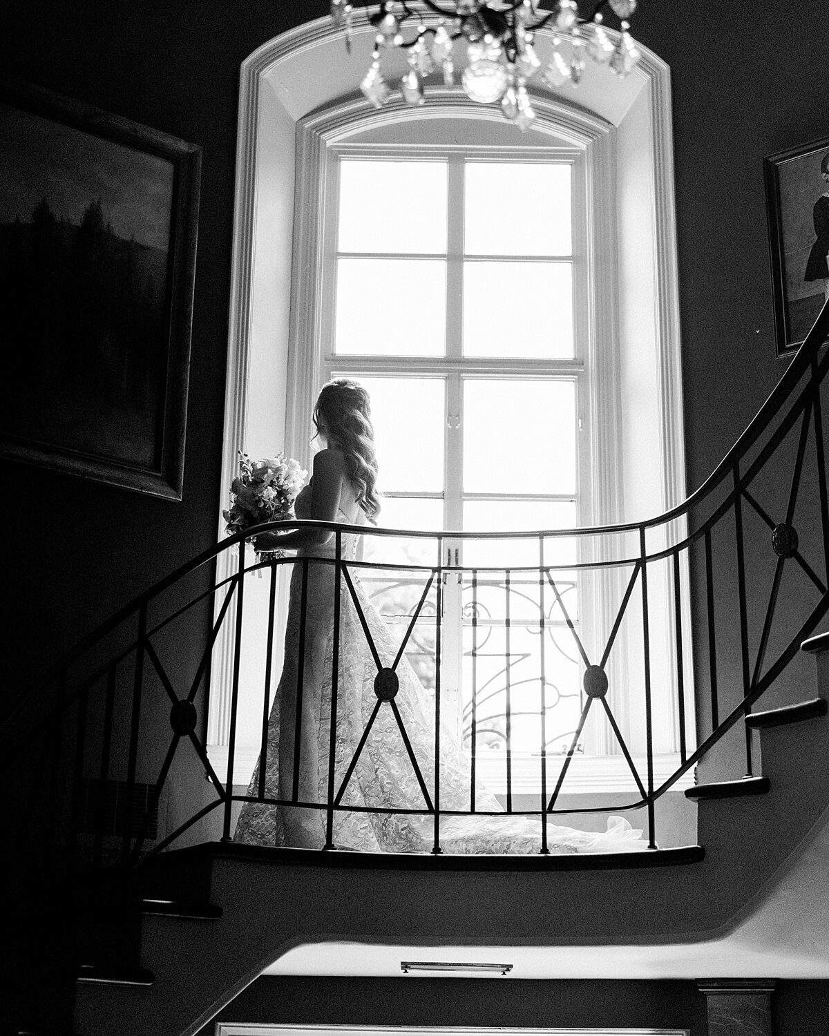 Silhouette of Bride at Greencrest Manor