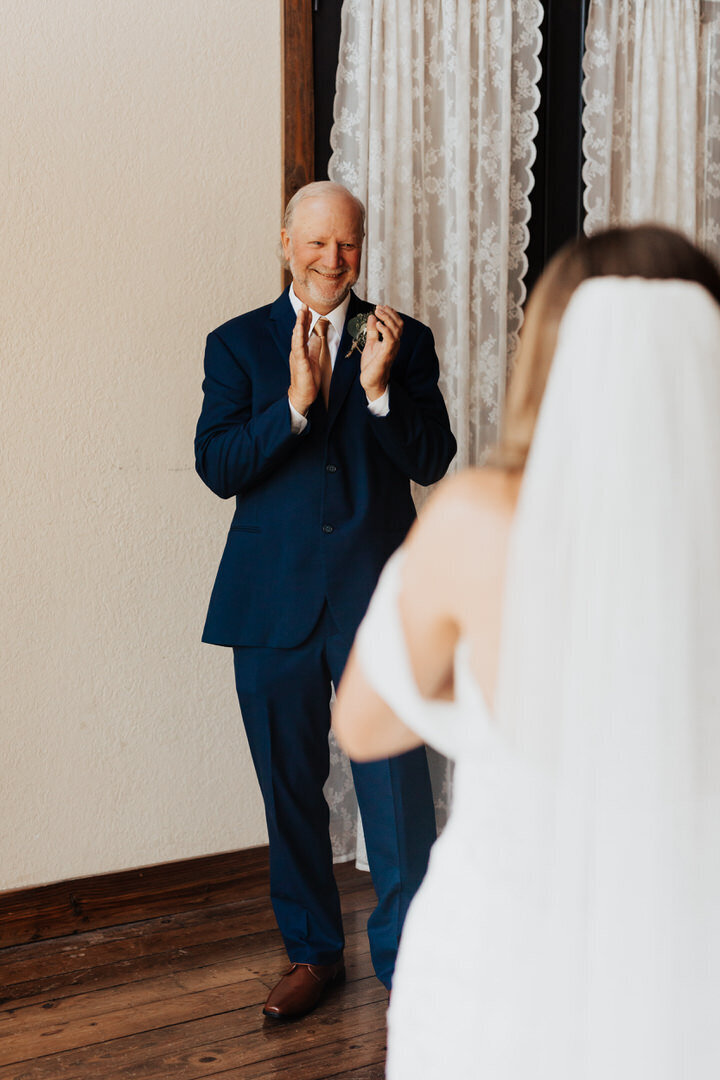 first-look-with-dad-dallas-photographer