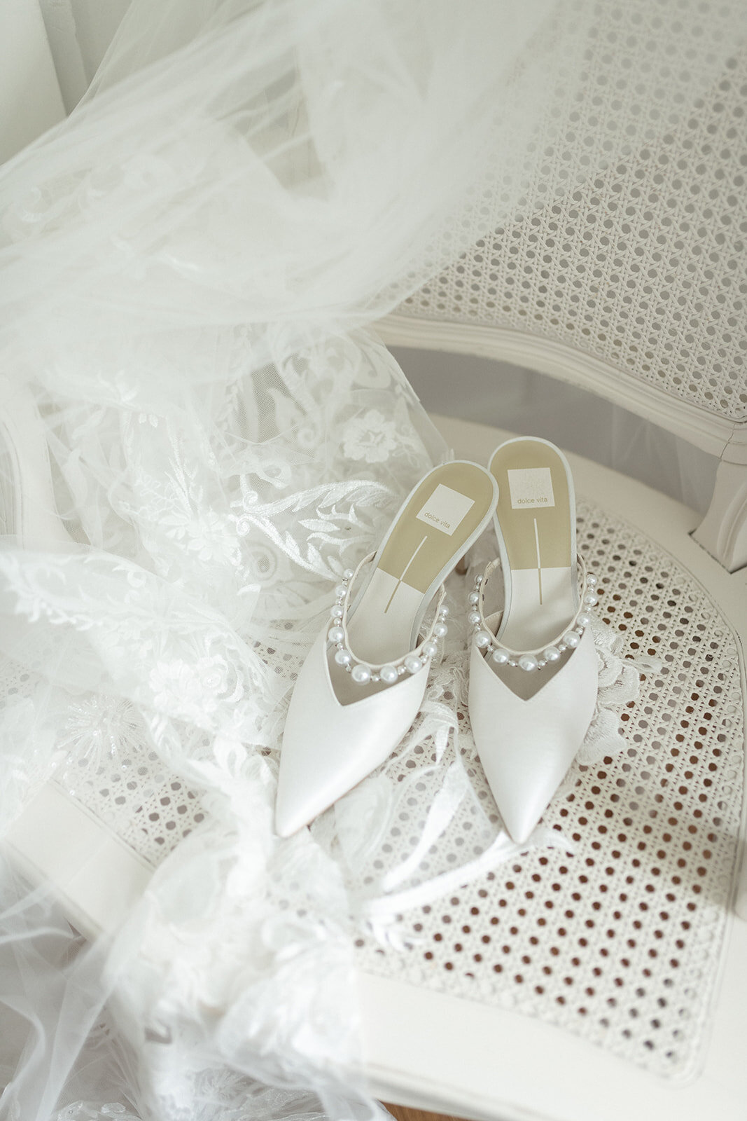 bridal-white-heels
