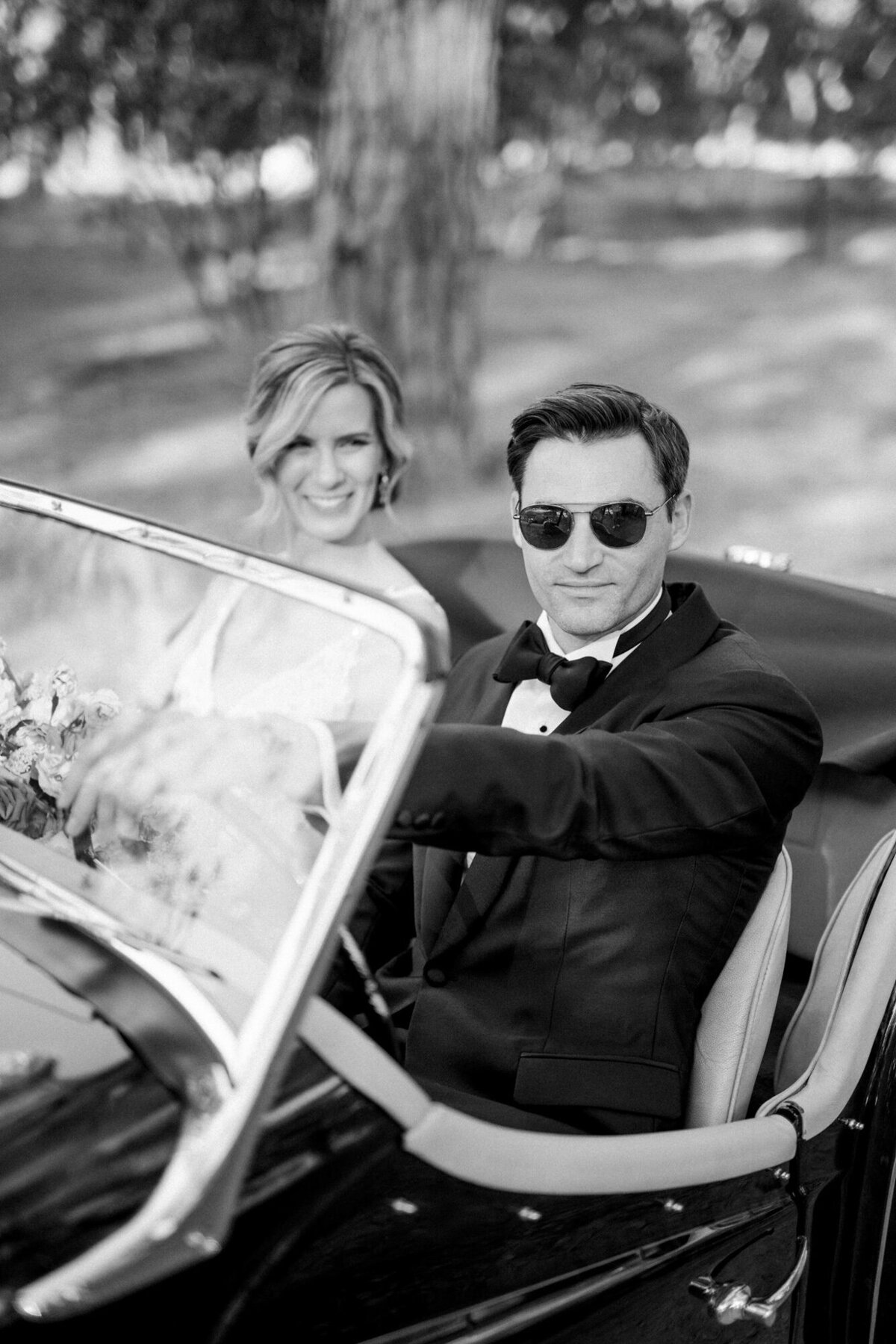 Maïlys Fortune Photography Husband Wife Wedding Weddings Photography France Switzerland Italy Timeless Dreamy Imagery Bilingual French English Destination Weddings Destination Wedding Provence French Riviera Paris Lake Como Tuscany77