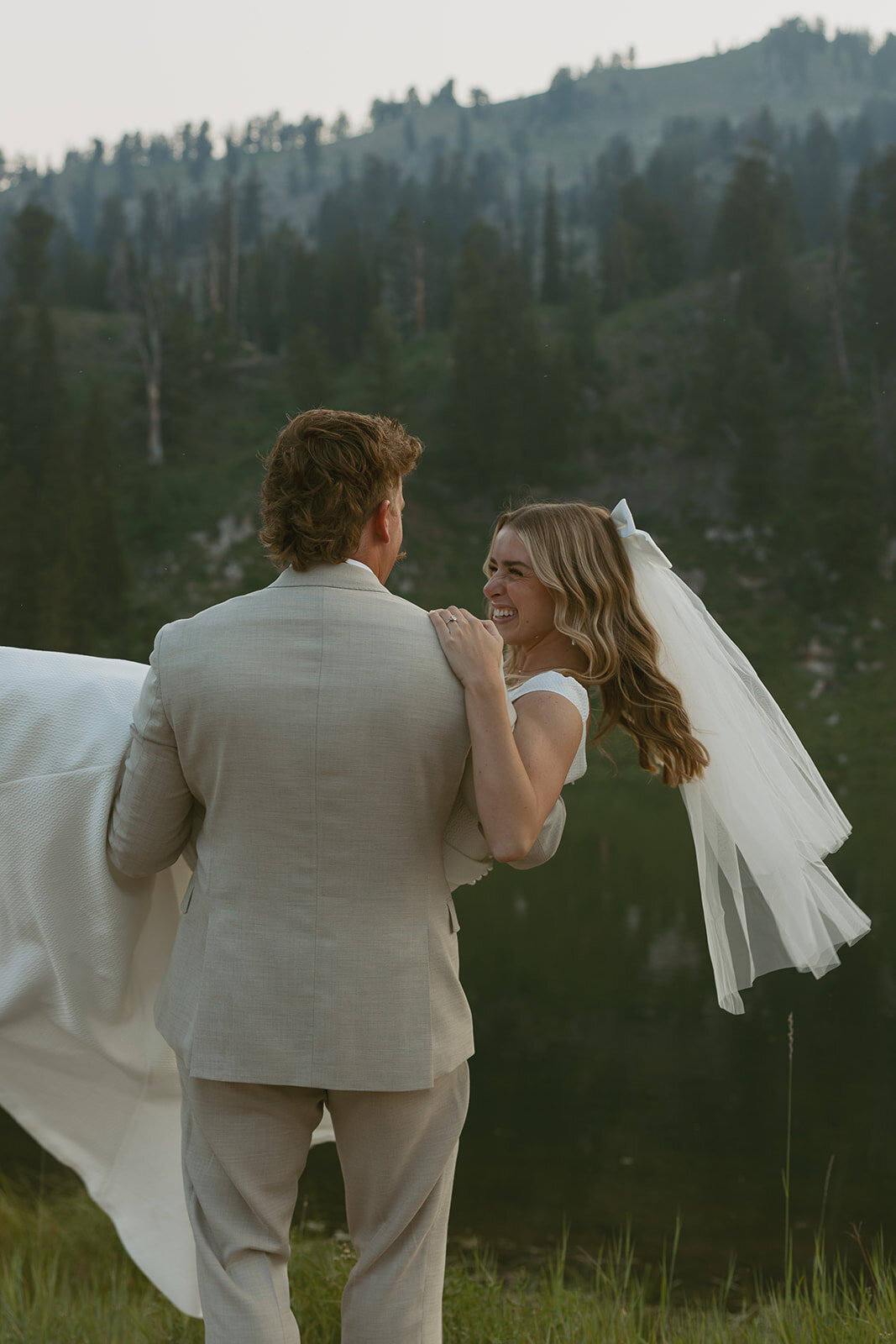 utah-wedding-photographer-tony-grove-elopement-documentary-photography-tanya-davids-photo-111