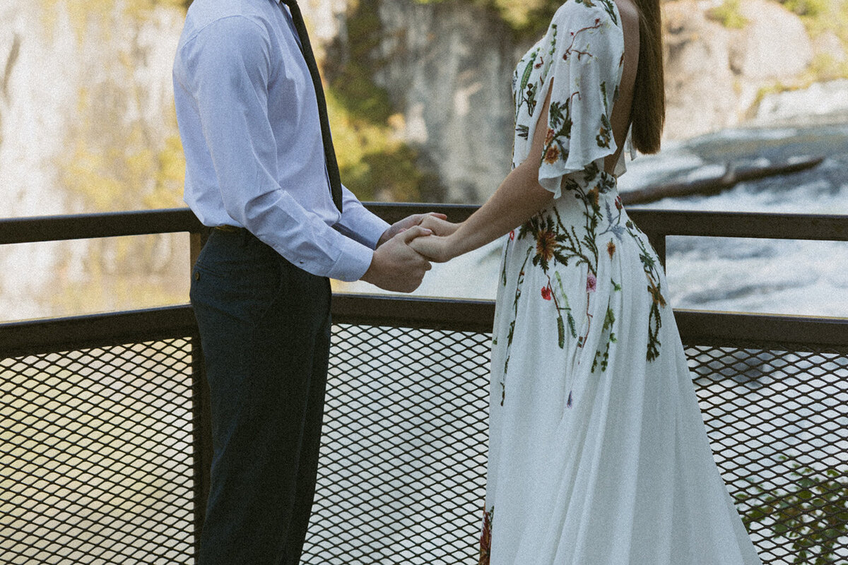 tanya-davids-photo-film-mesa-falls-yellowstone-rexburg-island-park-destination-storytelling-documentary-wedding-elopement-phototgrapher-idaho-28