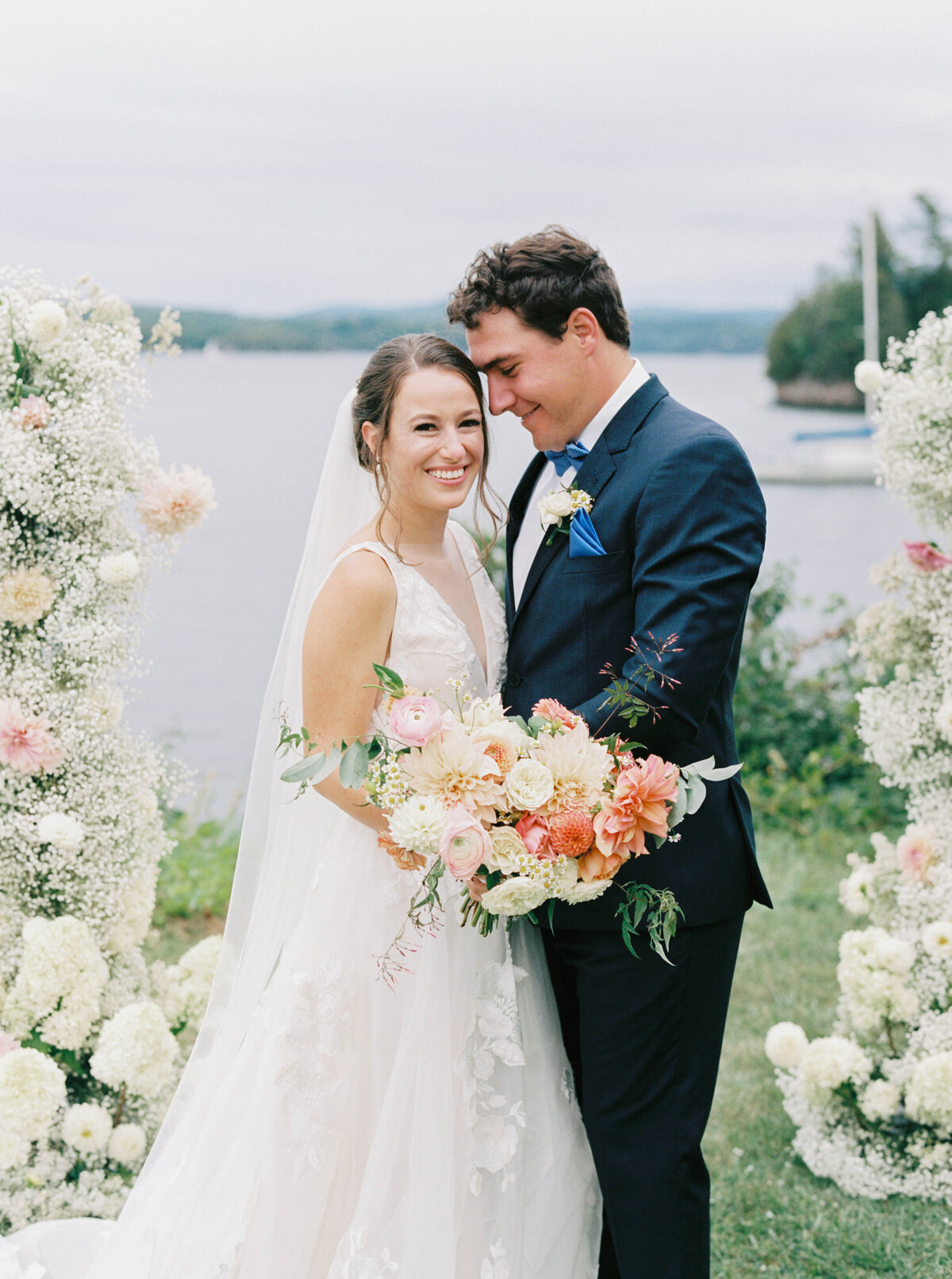 Vermont-Luxury-Wedding-Photographer-Bride-Groom-Photos_188