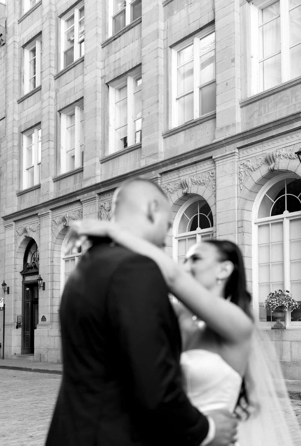 Editorial bride and groom portrait in Paris | Paris wedding photographer