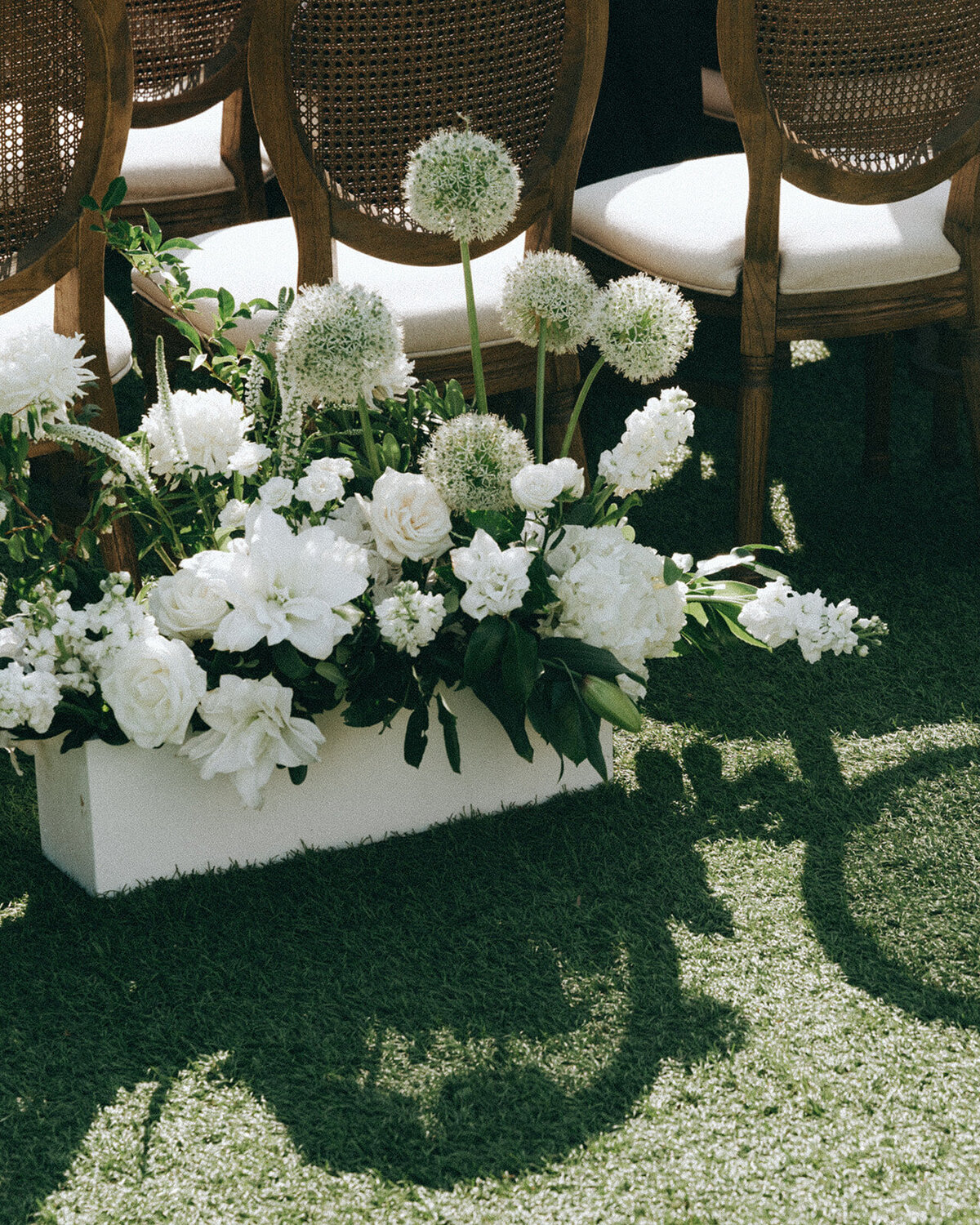 White-Admirals-House-Wedding-FLORA-NOVA-DESIGN-SEATTLE-00036