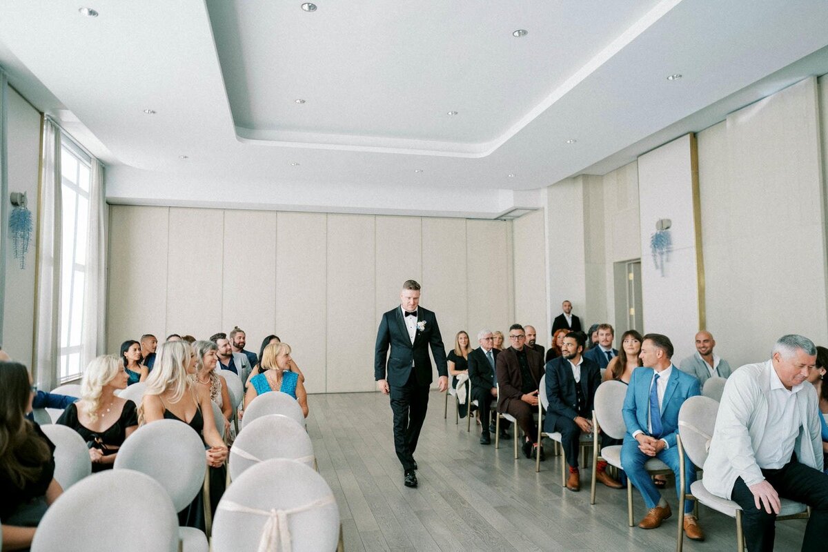 W9-Wedding-Photos-The-Pearle-Burlington-Lake-Ontario-Stephen-and-Oksana-2024-09-29-2500px-1105