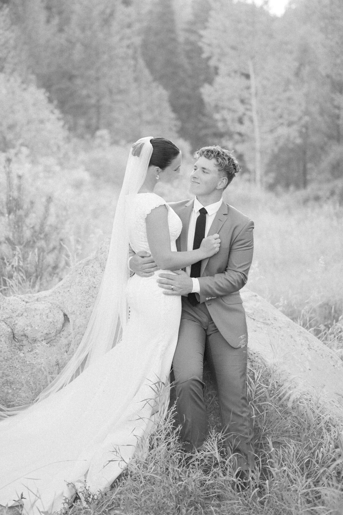 Ella & Kormic Bridals (174 of 300)