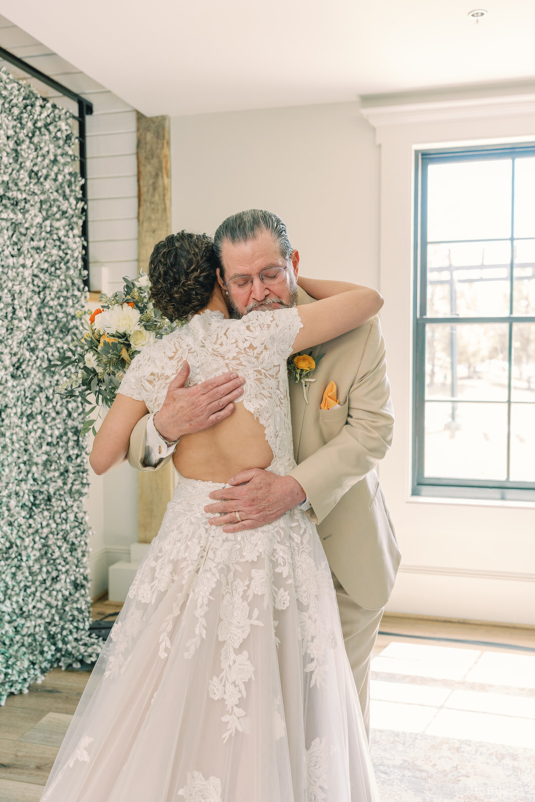 2 - Getting Ready_Kara-Loryn-Photography-Manassas-Virginia-Go-Wedding-0222