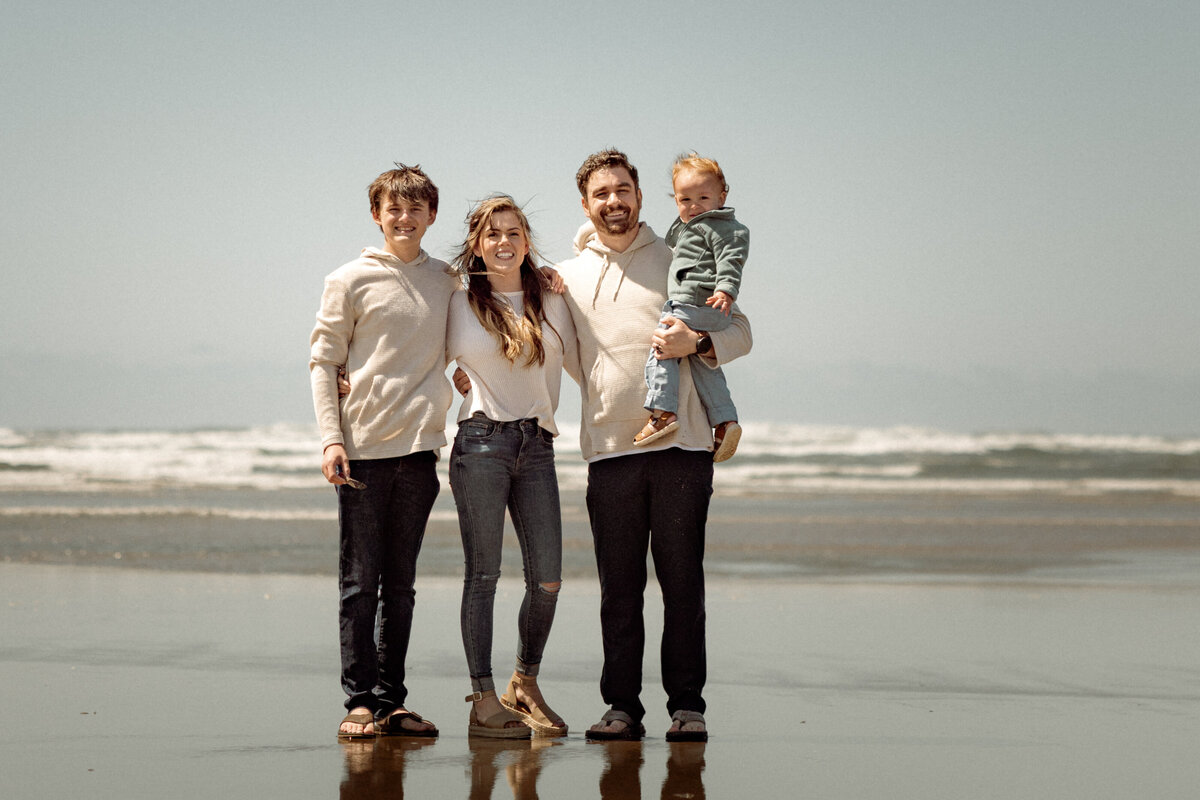 Oregon Coast Cannon Beach Family Couples Photos Portland Vancouver PNW Photographer