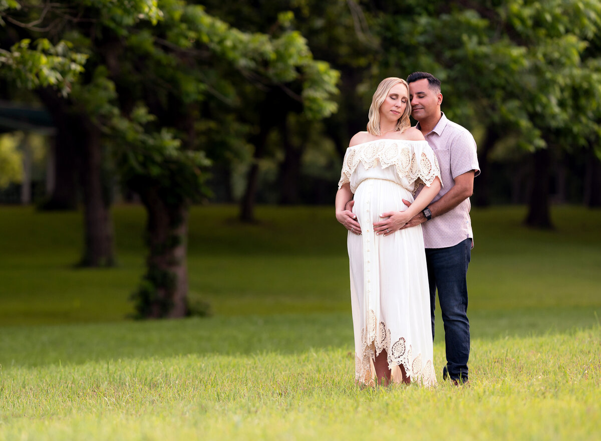austin-maternity-photographer-hello-photography