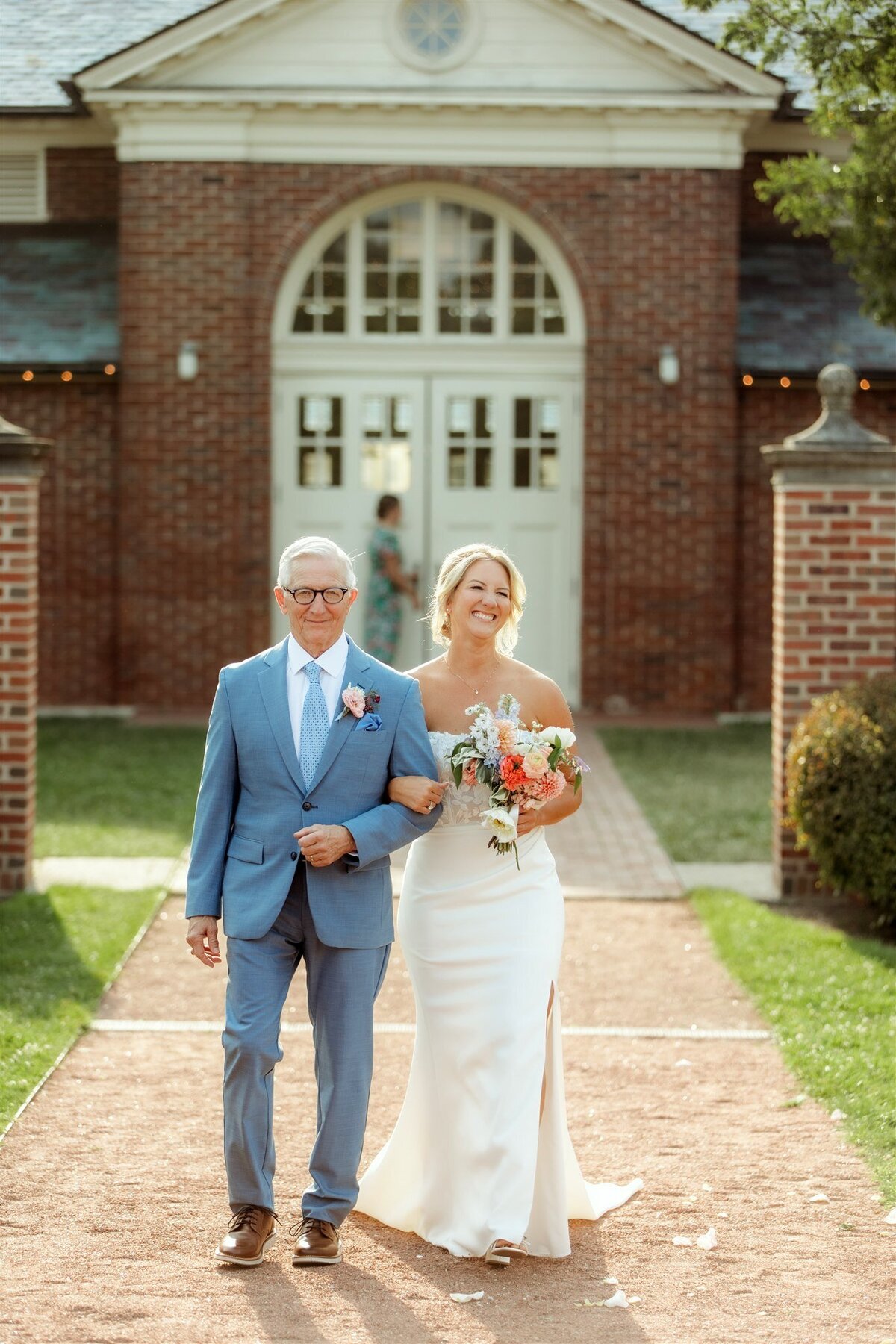 bride-ceremony-elawa-farm