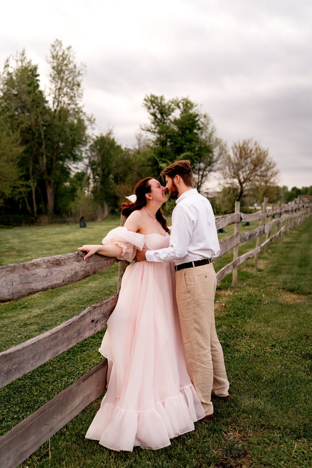 willow acres middletown indiana wedding photos (9)