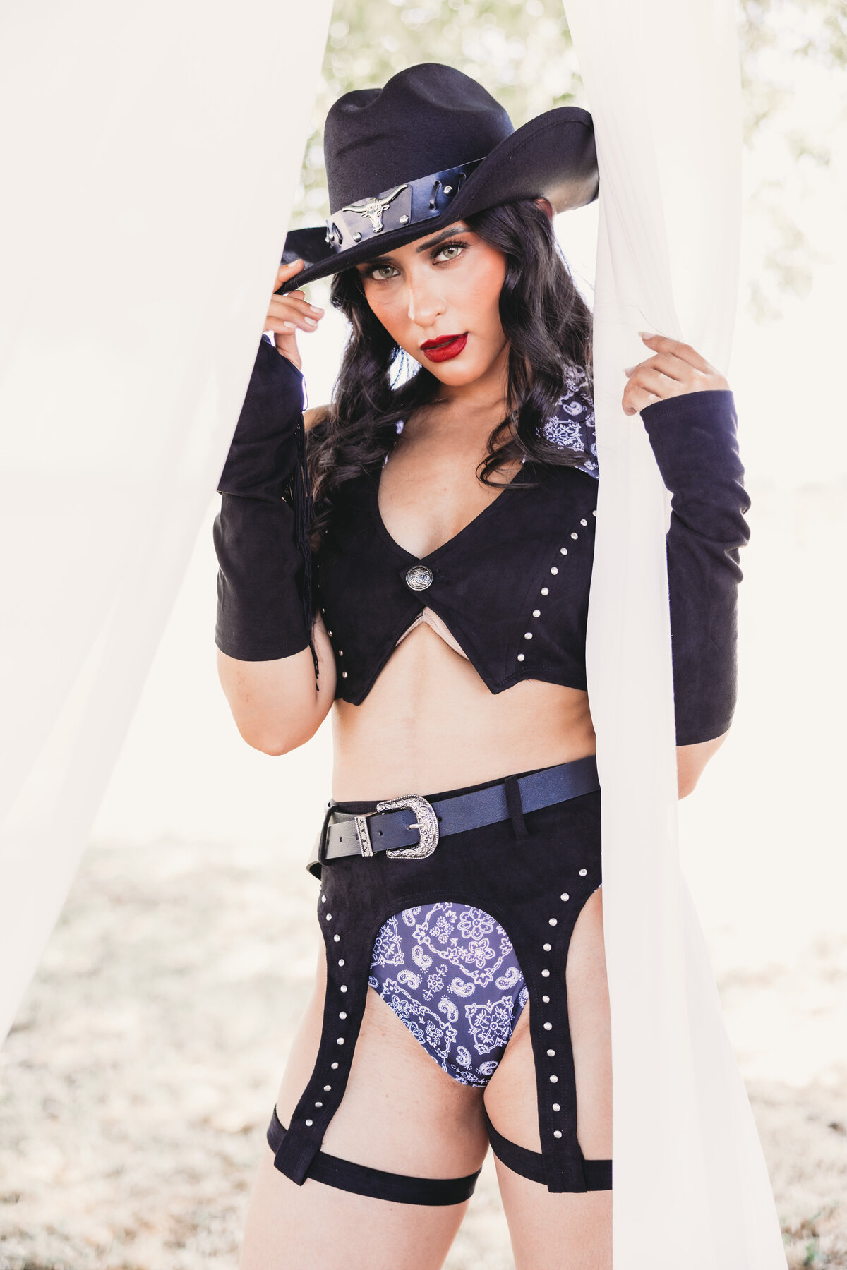 editorial boudoir, boudoir photography, boudoir photography near me, boudoir photographer, boudoir photo shoot, boudoir photos, boudoir shoot, boudoir photography Sacramento