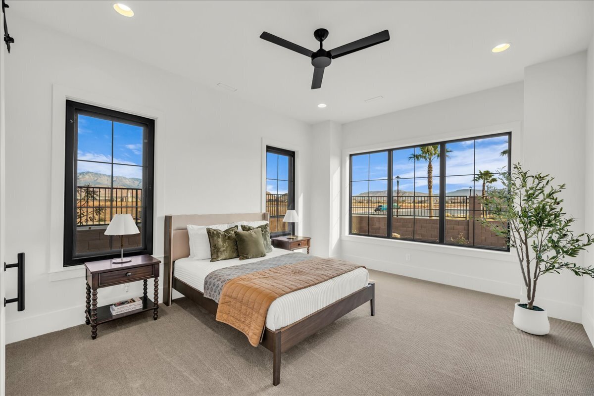 Red Cliffs Temple Lane Bedroom