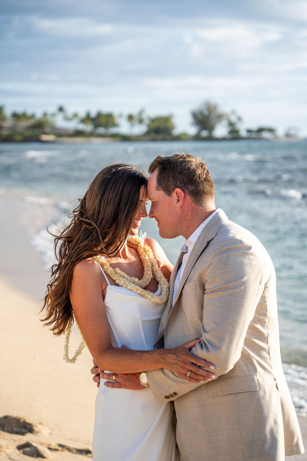 Couple getting married on Big Island of Hawaii, by photographers at Hawaii Adventure Portraits