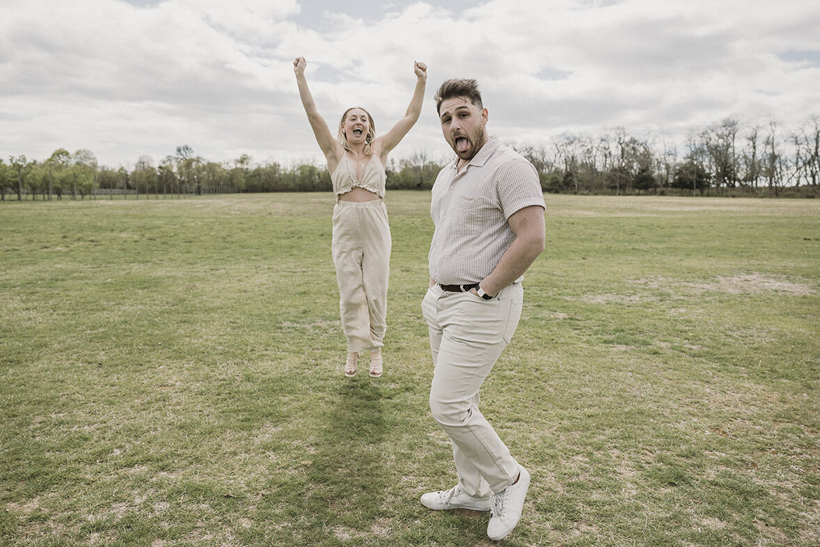 wedding-proposal-engagement-kontokosta-winery-greenport-newyork-miraparkphotography-20