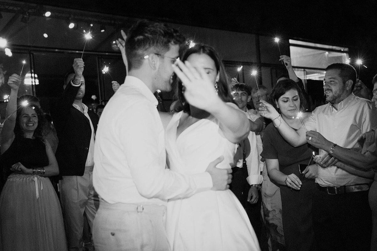 wedding-dancefloor-lake-como-laurianevega