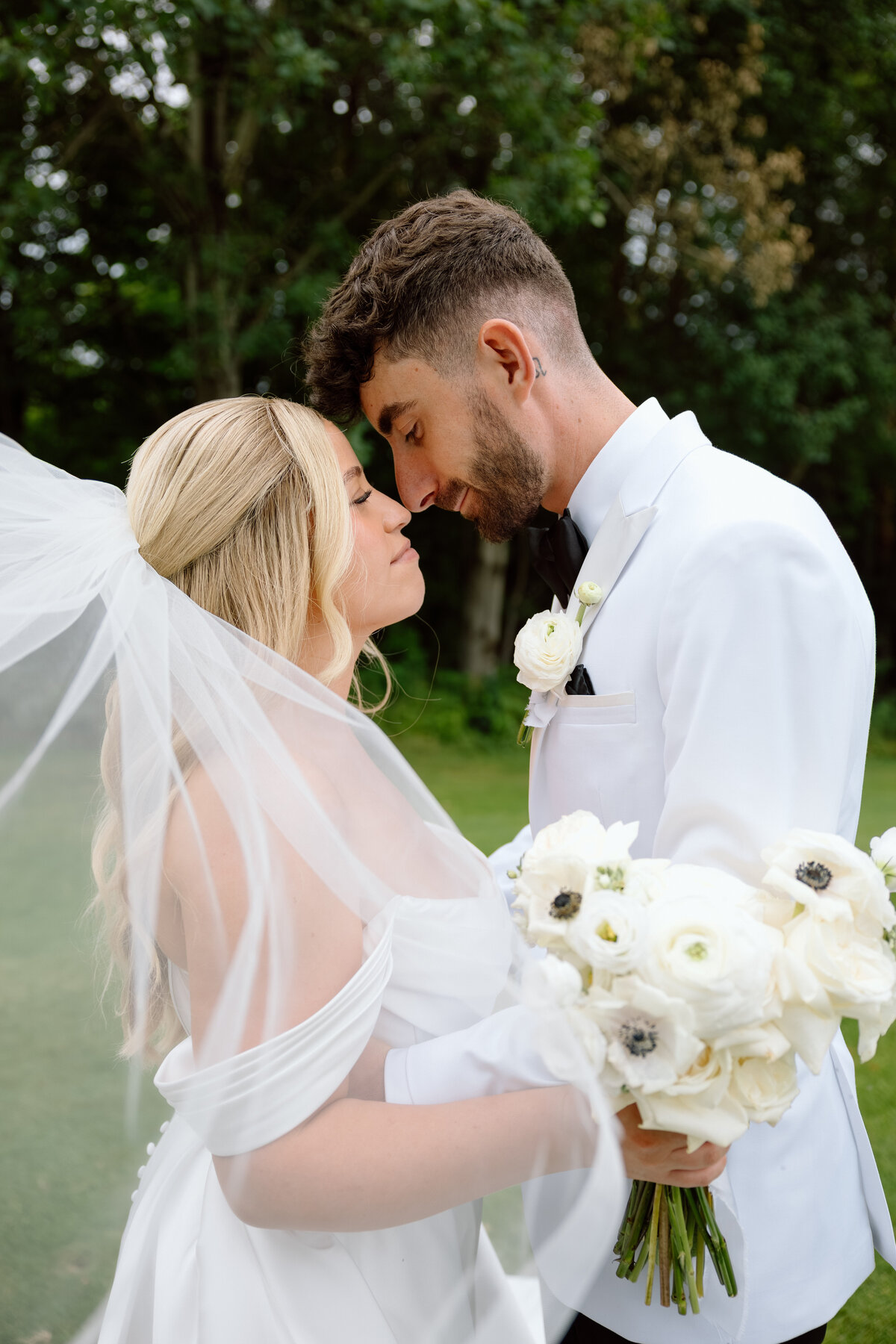 Sara & Joni Wedding Samples-154