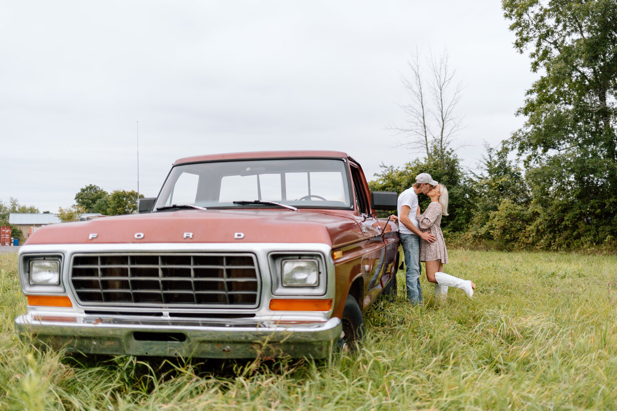 Brooke_Wyatt_Engagement-161