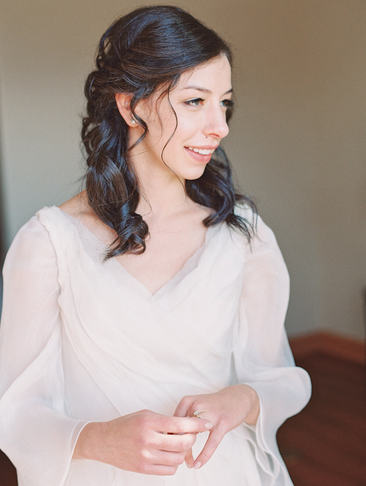 Garden of the Gods wedding bride