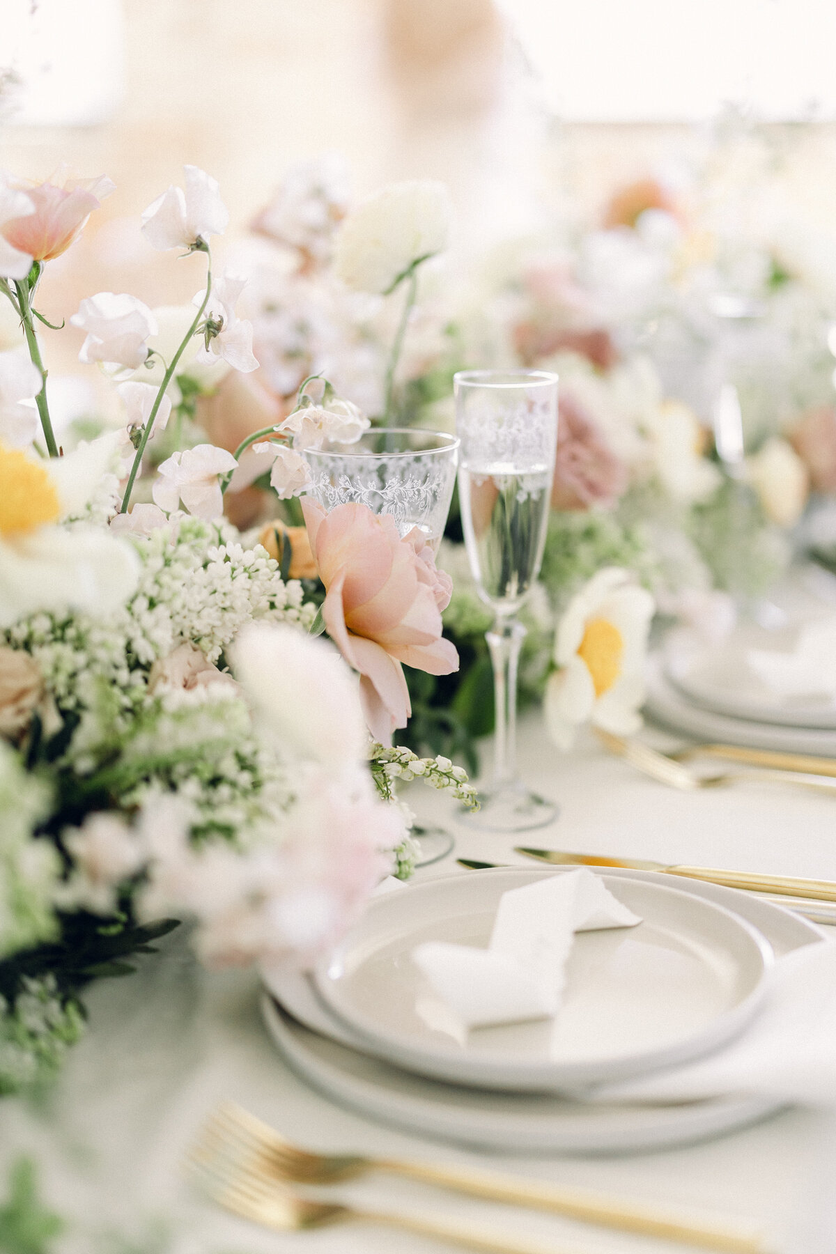 Fleurish_TheSassersWeddingPhotography_0026