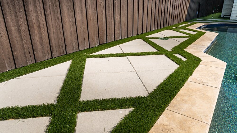 dallas-tx-artificial-turf-installation-before-after