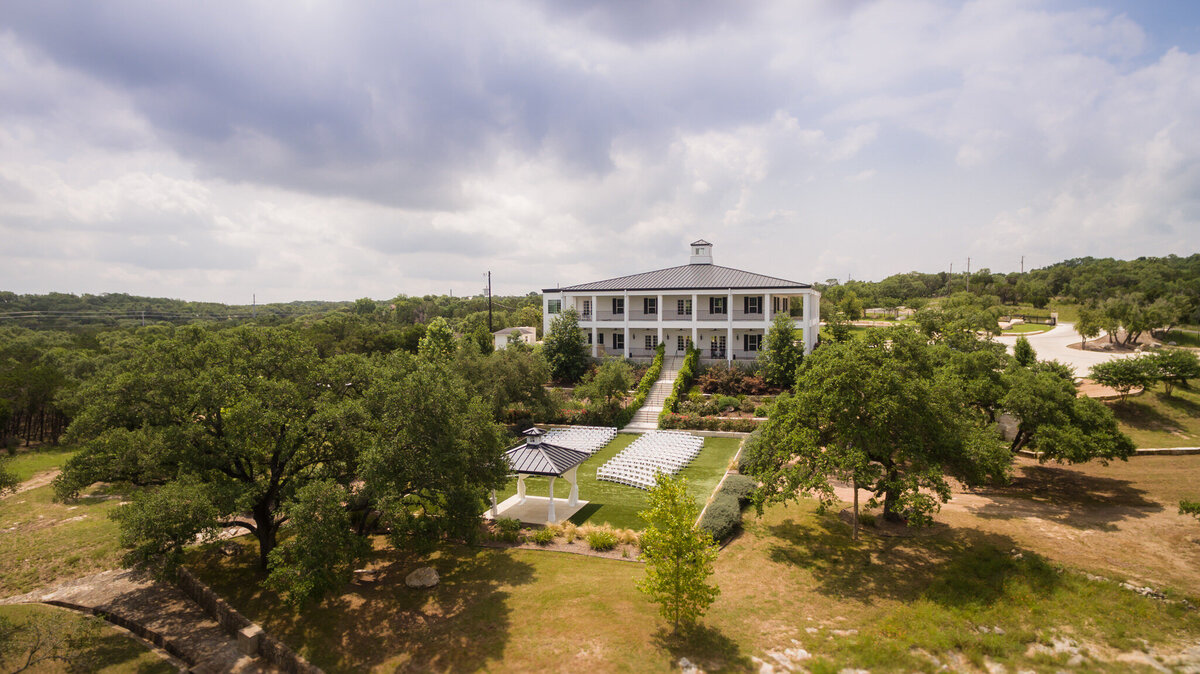 Kendall-Point-Texas-Wedding-Venue-Mark-Thomas-Films-4