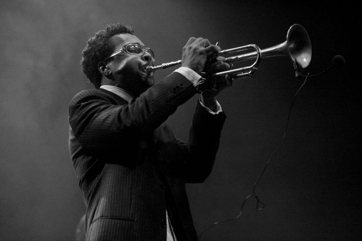 Bart Van der Moeren - BackOnFront - 013 - Roy Hargrove