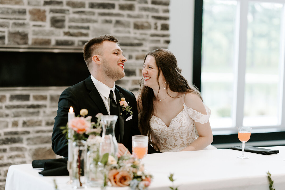 kraber-the-gathering-grounds-iowa-wedding-134