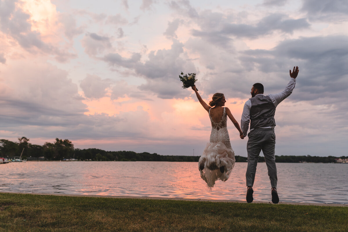 Lake Lawn Resort Wedding in Delavan - Ashley Durham Photography - Adam and Anna-187