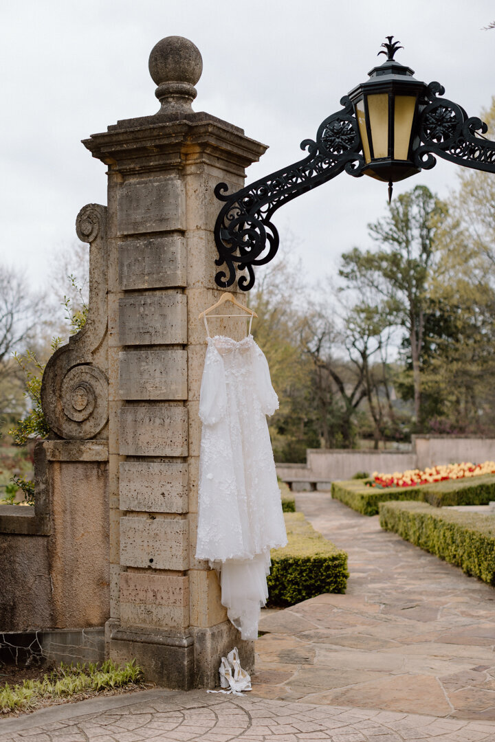 Tulsa wedding, wedding, elopement, classic, elegant, colorful, documentary, romantic, couple